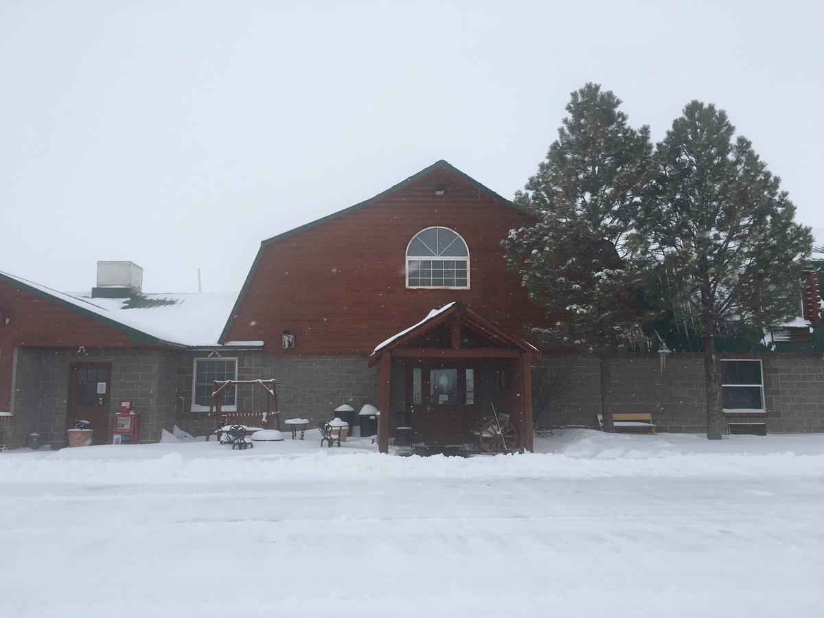 Buffalo Lodge Inn Chugwater Dış mekan fotoğraf